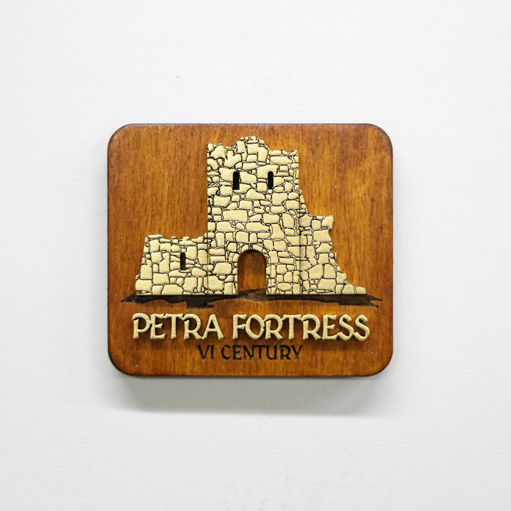 მაცივრის მაგნიტი: პეტრას ციხე