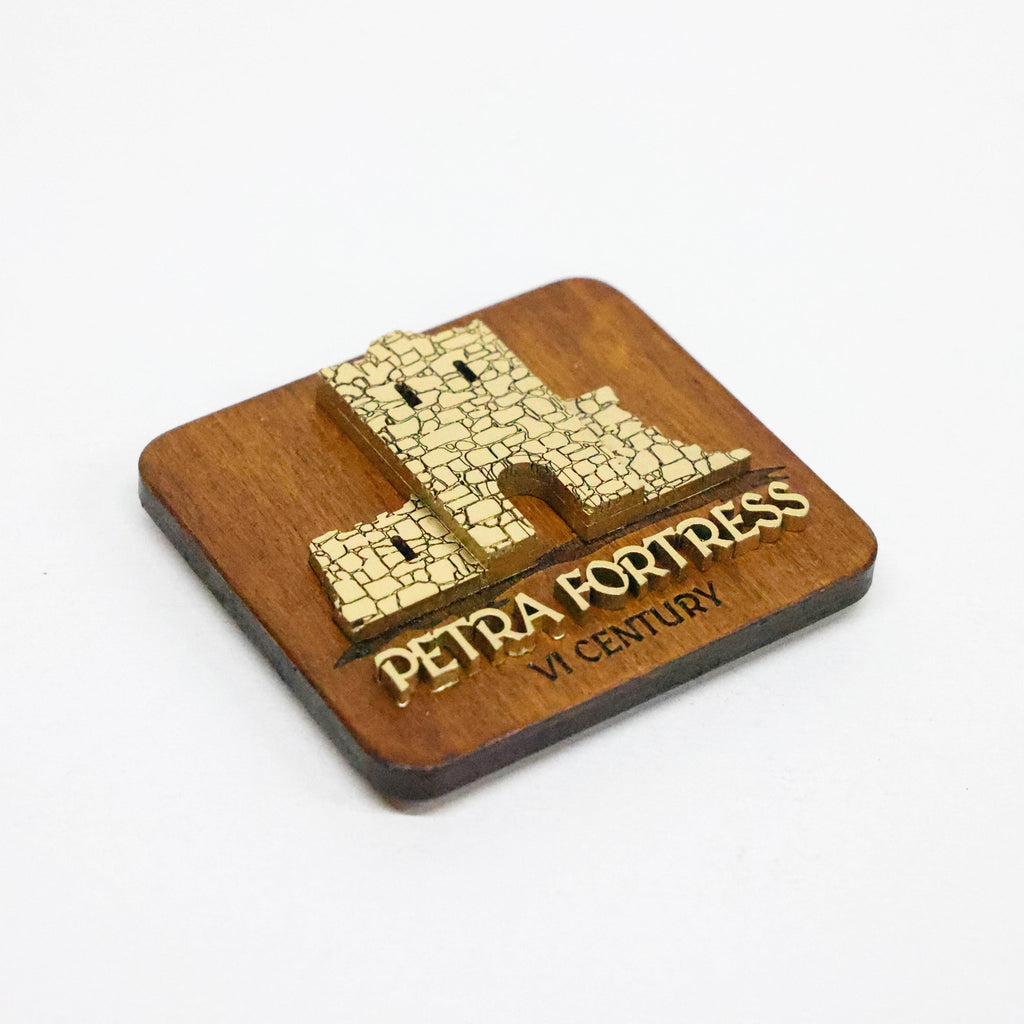 მაცივრის მაგნიტი: პეტრას ციხე