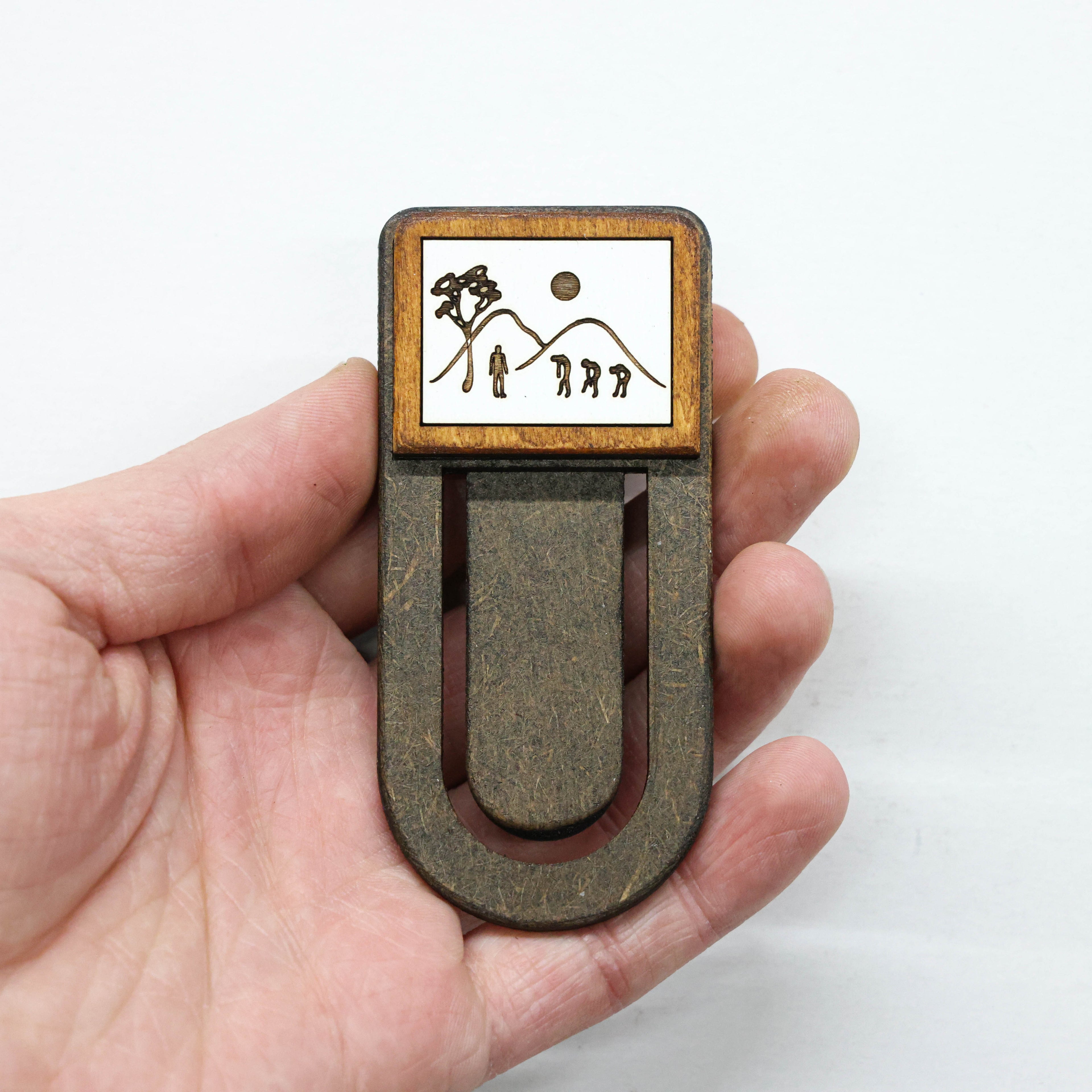 იგი - სანიშნის, ბროშისა და ჭიქის დასადების სეტი