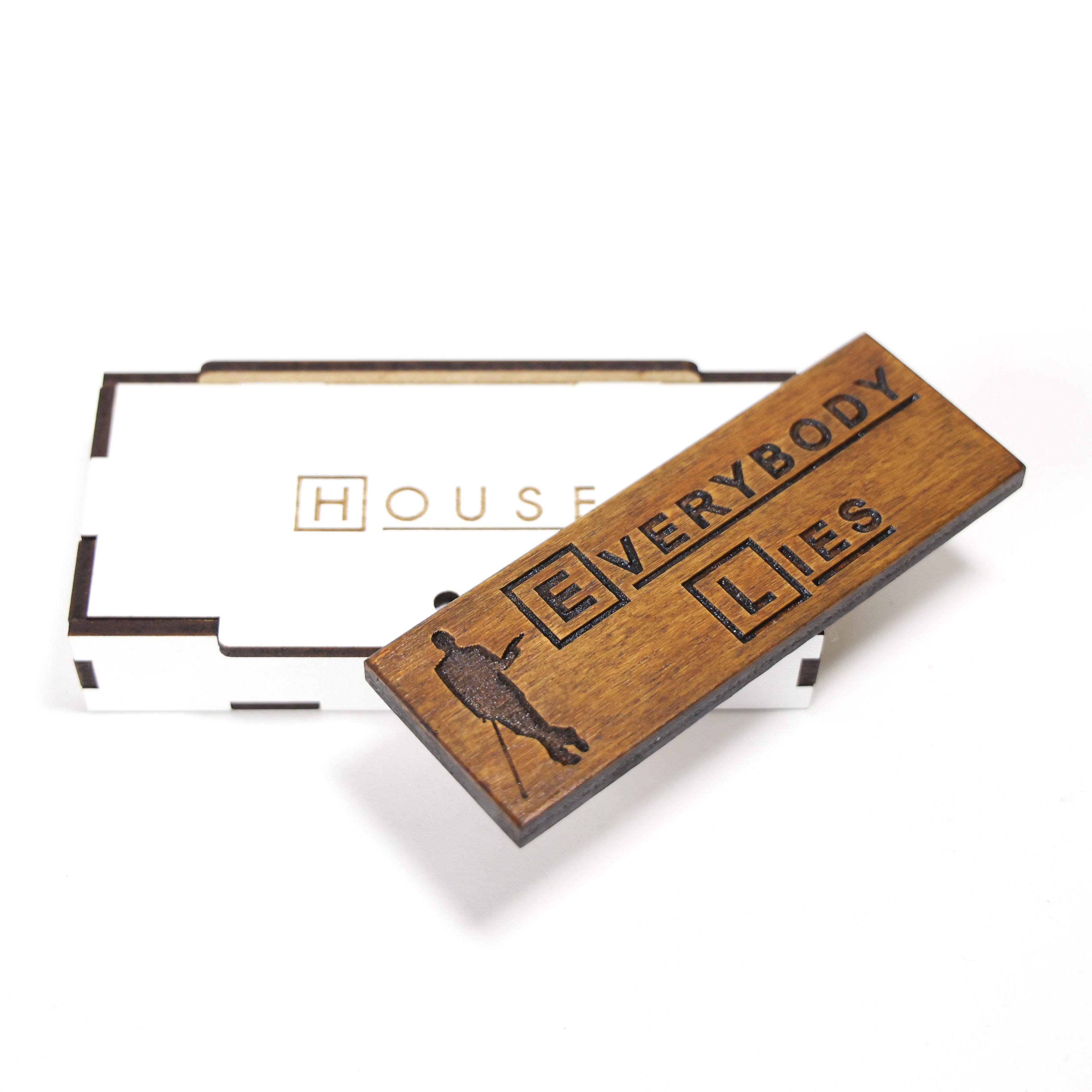 Fridge magnet: House - Everybody Lies