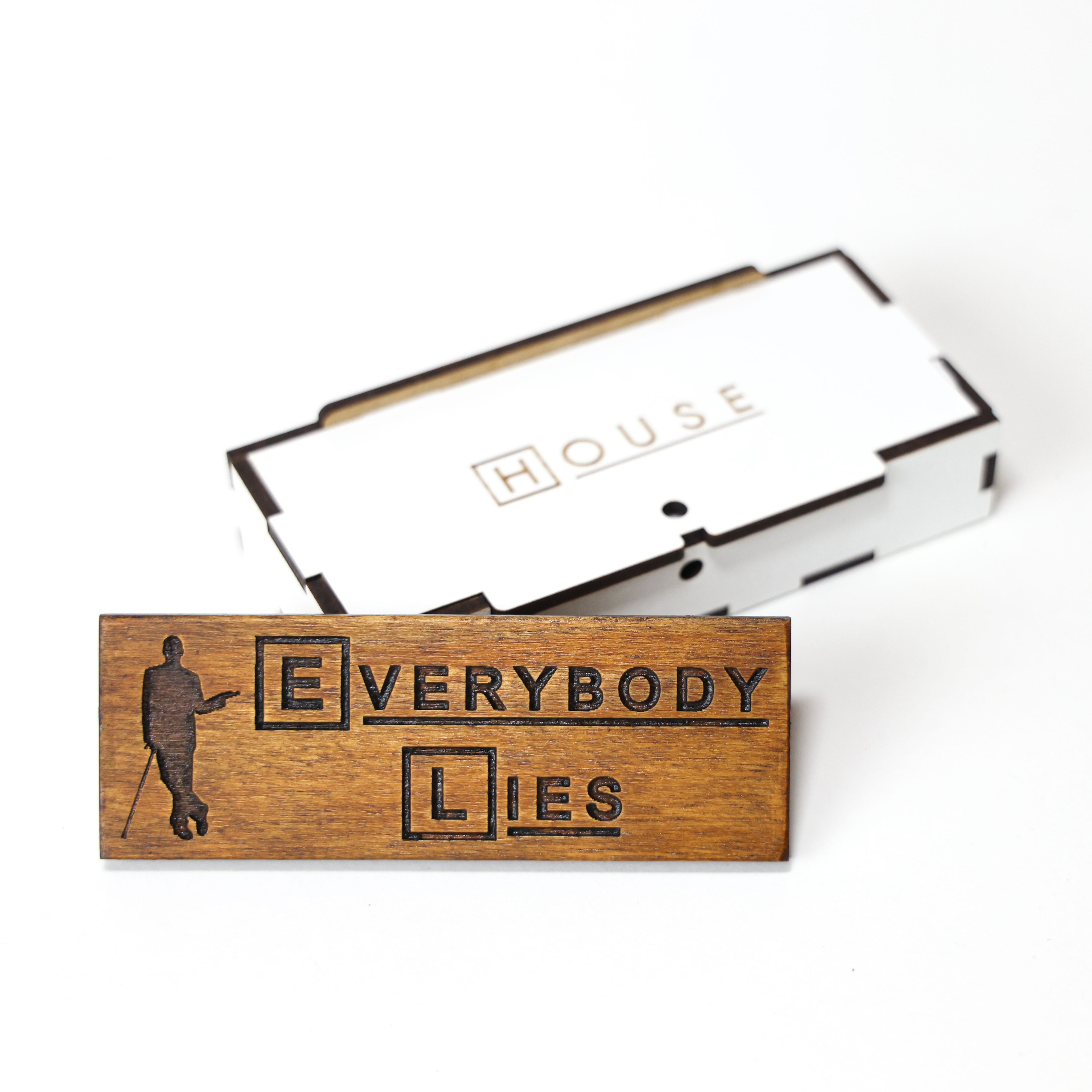 Fridge magnet: House - Everybody Lies