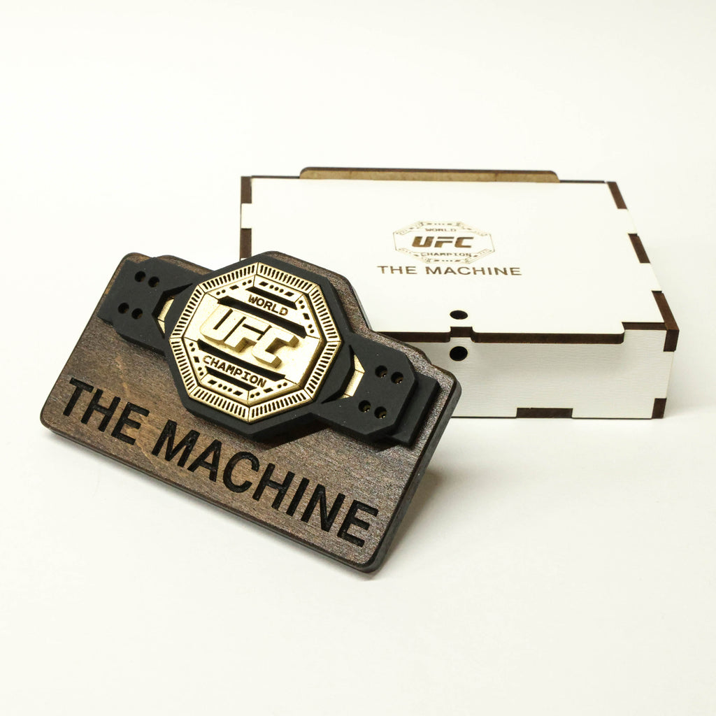 მაცივრის მაგნიტი: UFC - The Machine