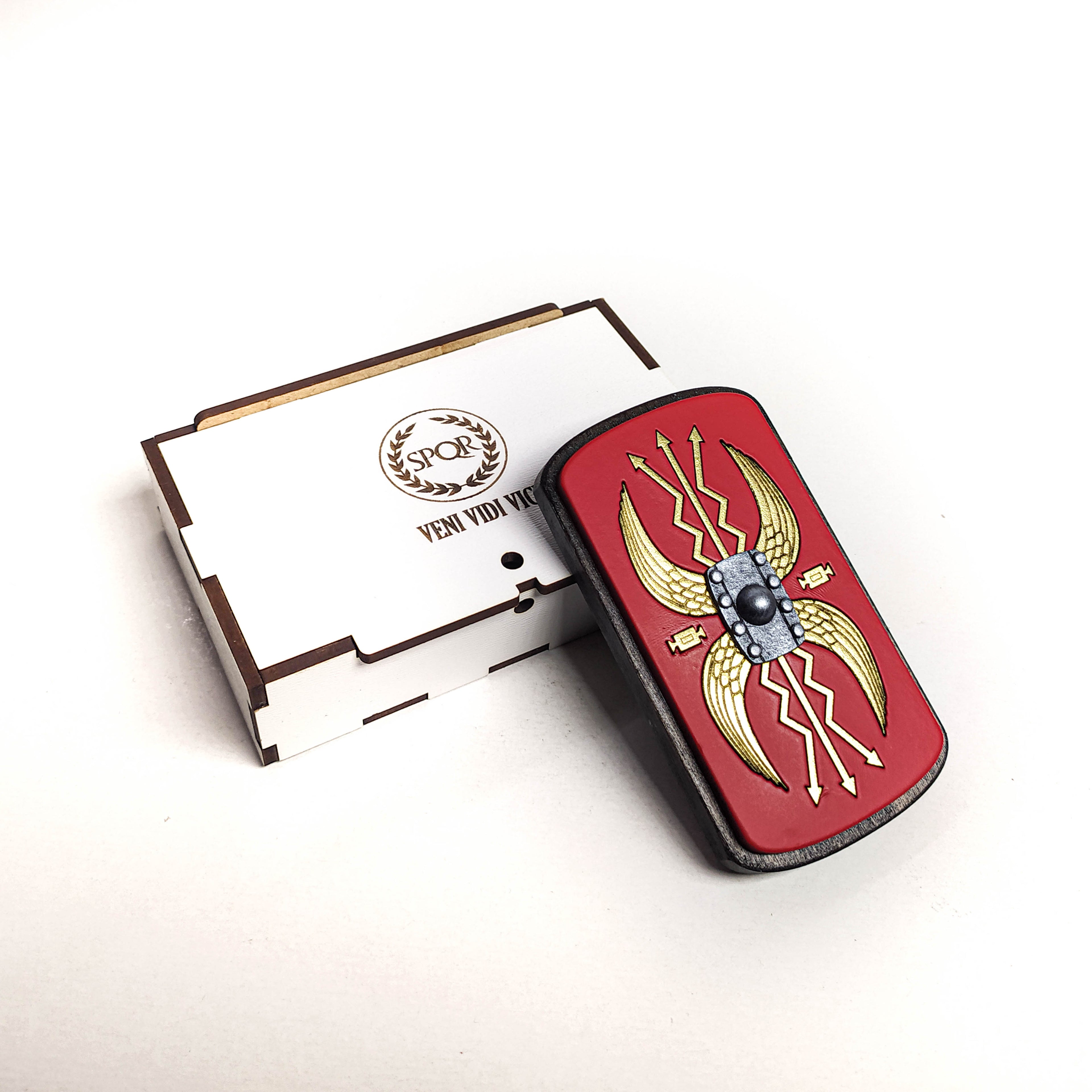 მაცივრის მაგნიტი: რომაული ფარი