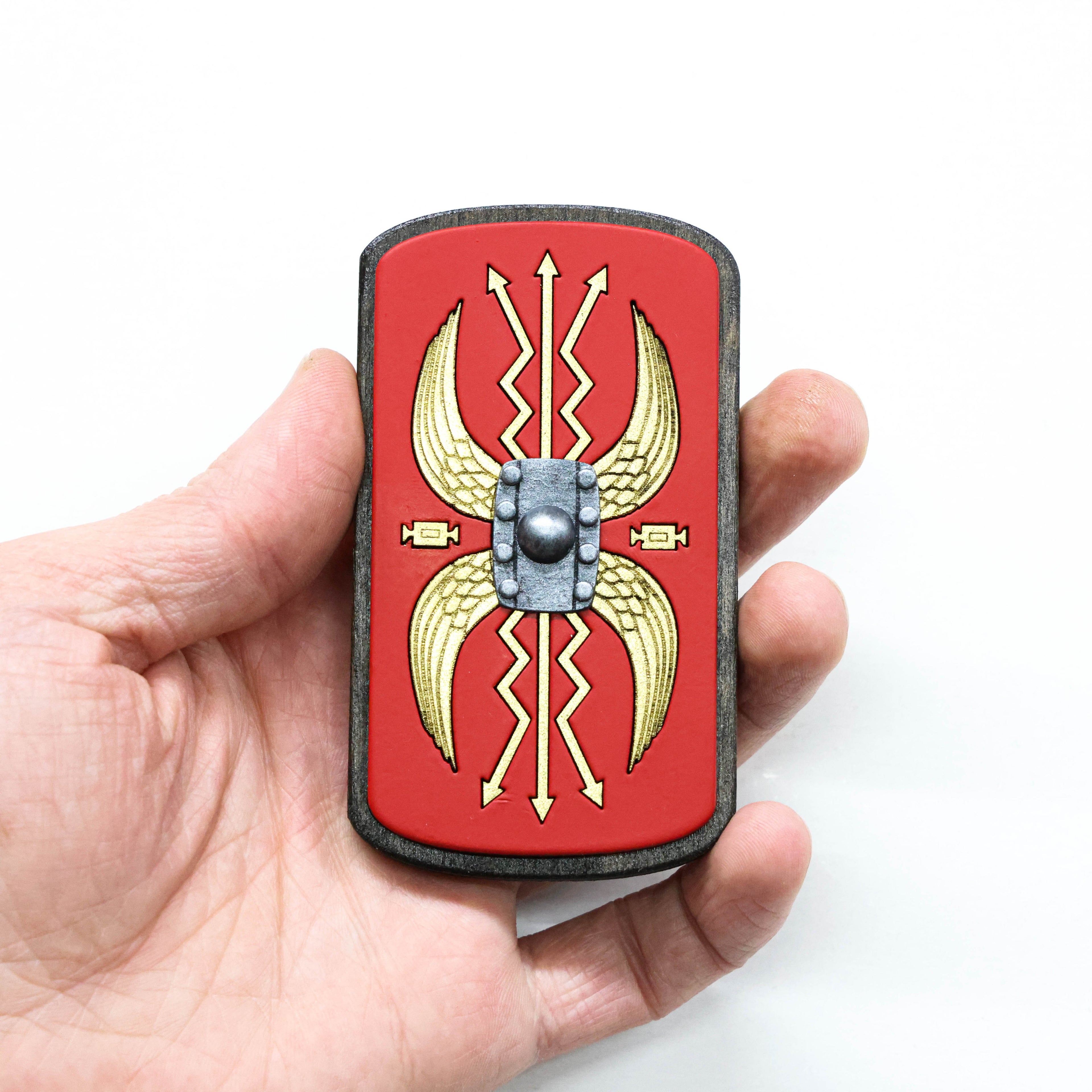 მაცივრის მაგნიტი: რომაული ფარი