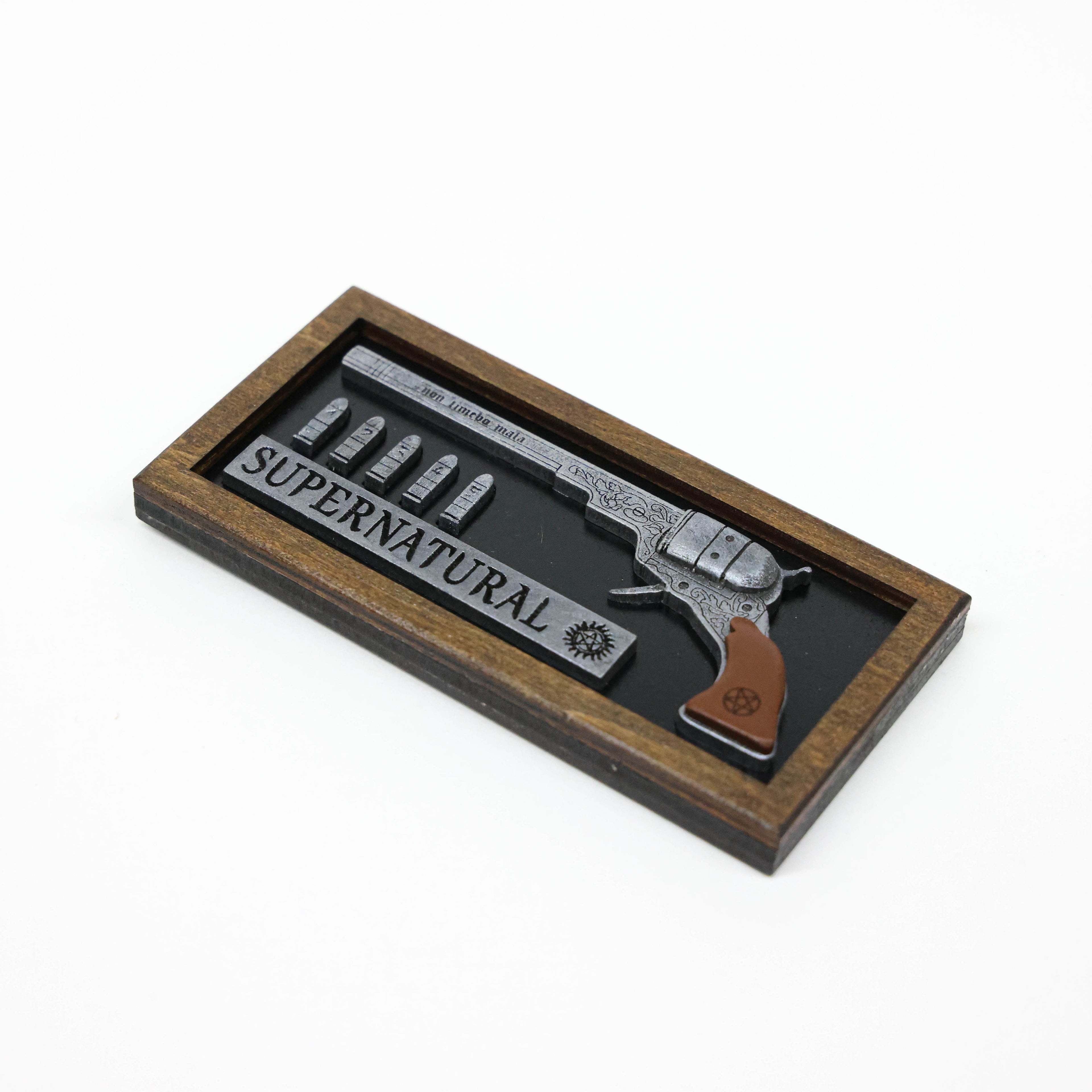 მაცივრის მაგნიტი: SUPERNATURAL - Colt