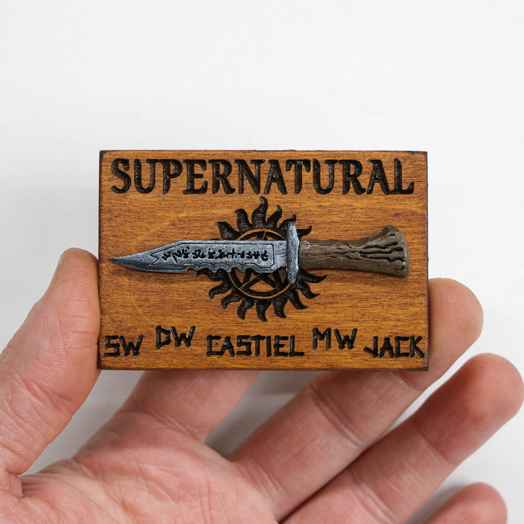 მაცივრის მაგნიტი: SUPERNATURAL - Demon Knife