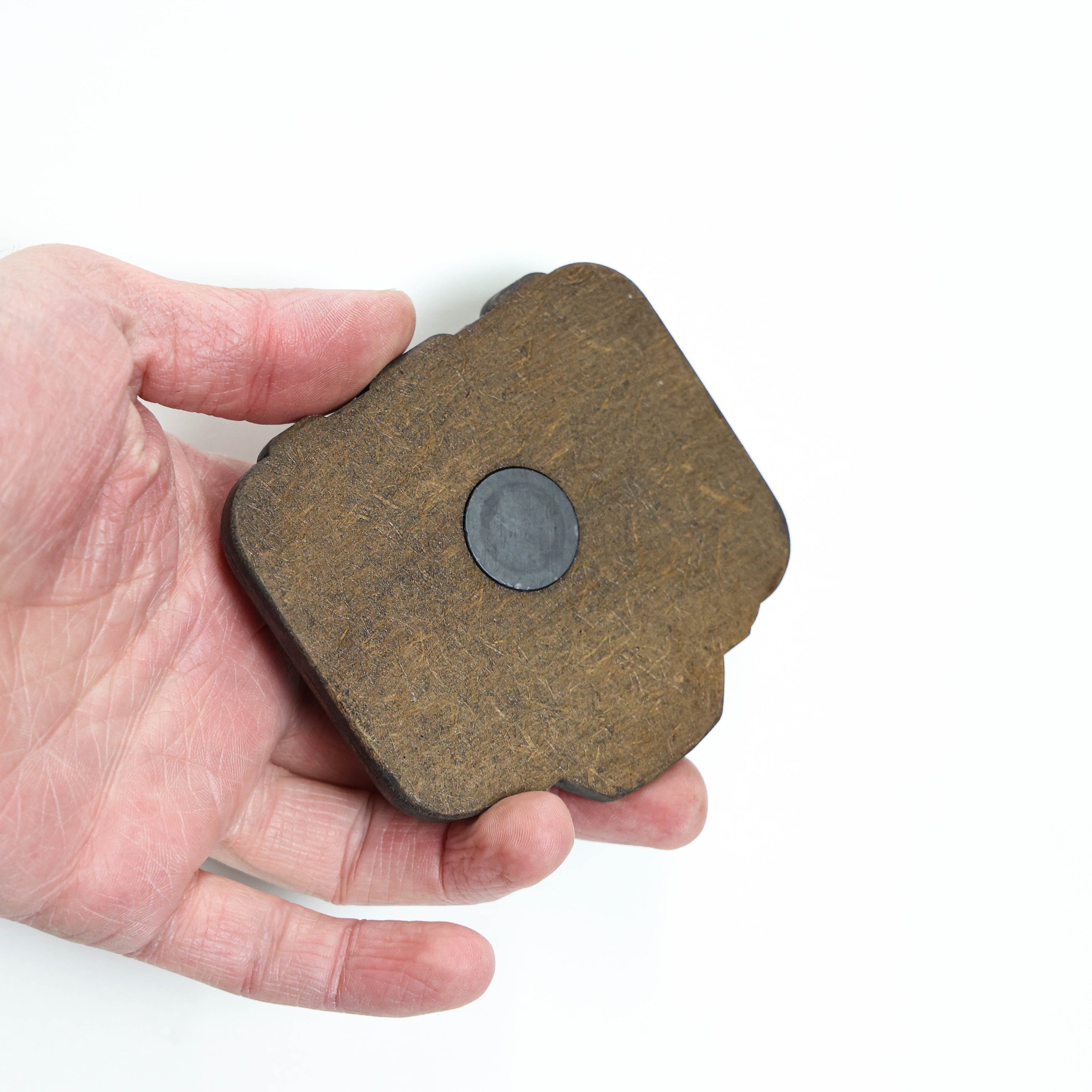 მაცივრის მაგნიტი: Glock-ის ფირმის პისტოლეტი 