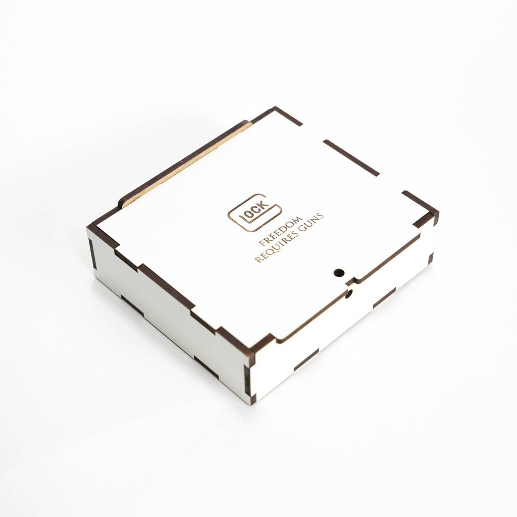 მაცივრის მაგნიტი: Glock-ის ფირმის პისტოლეტი 