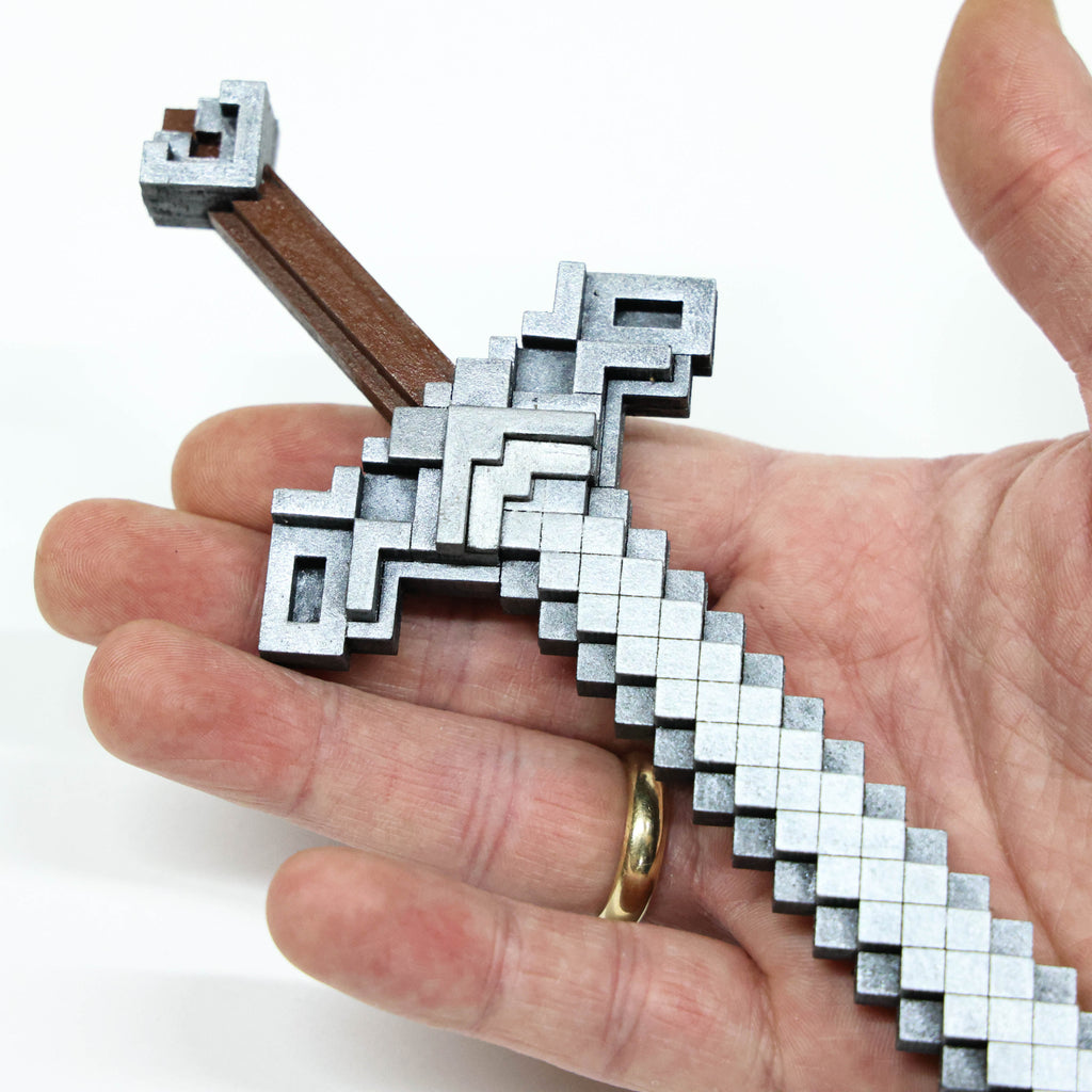 მაცივრის მაგნიტი: Minecraft movie Sword