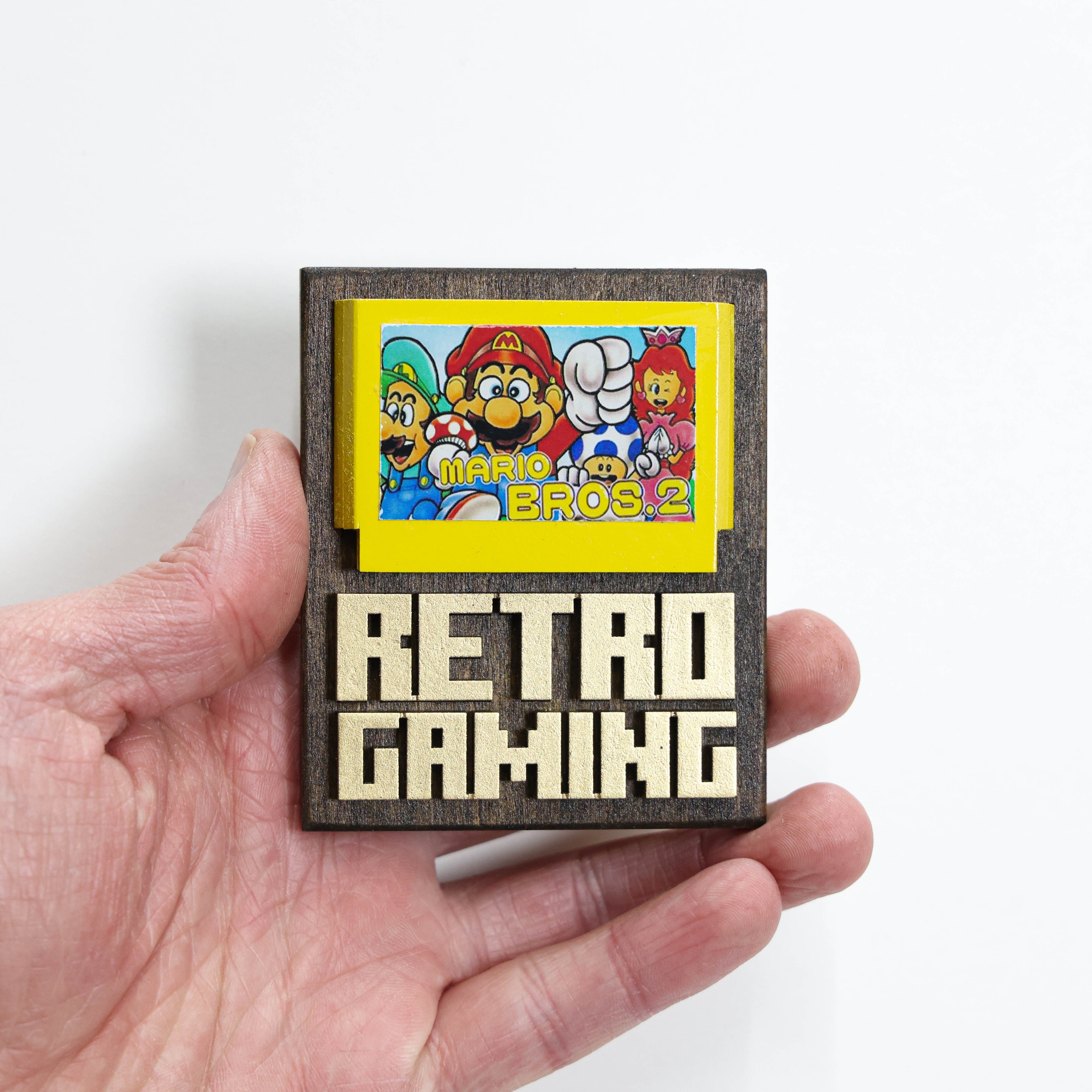 მაცივრის მაგნიტი: Mario Cartridge – Retro Gaming