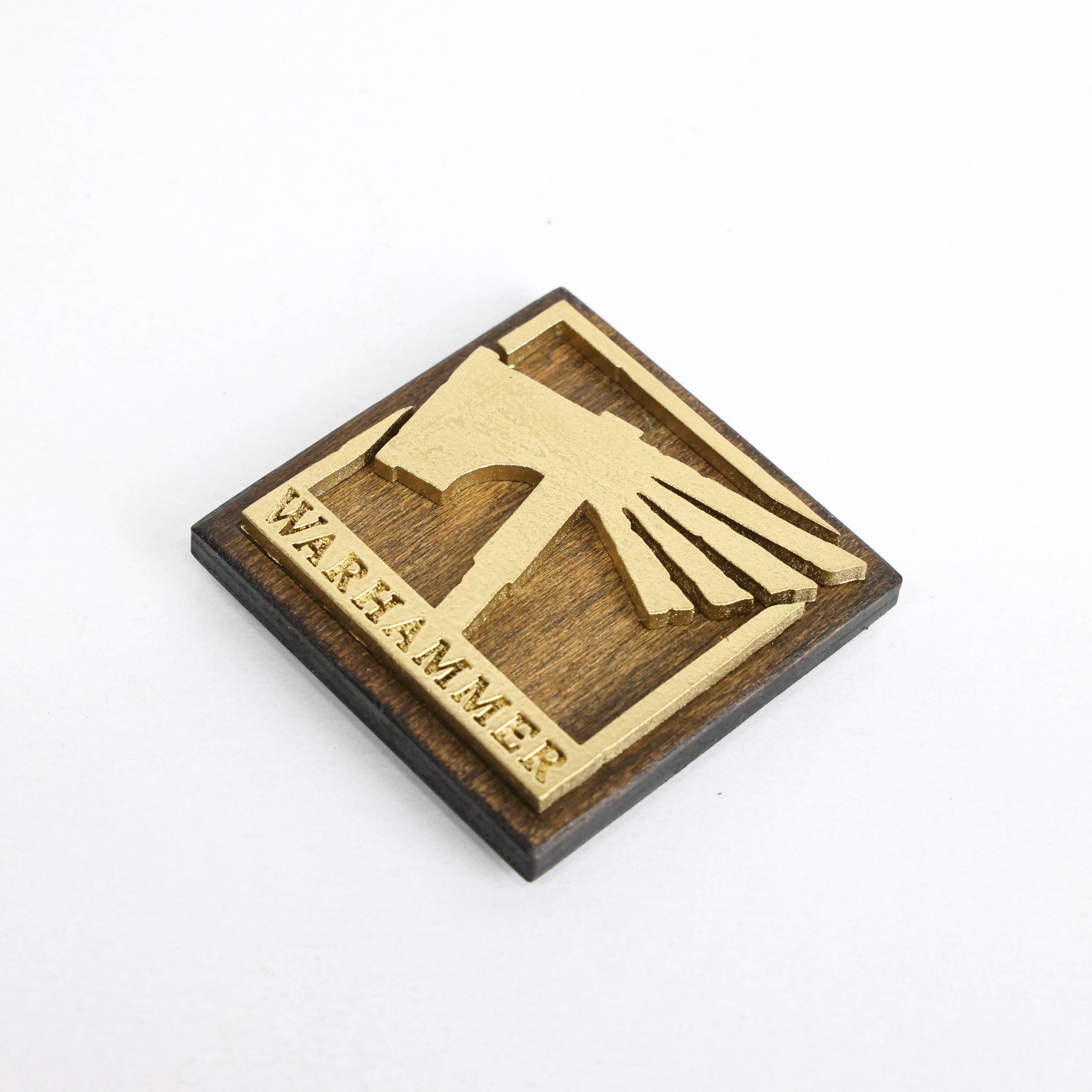 მაცივრის მაგნიტი: Warhammer (ლოგო)